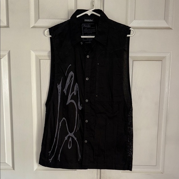 NWOT Psylo Black Sleeveless Graphic Button Down Top - Picture 1 of 6